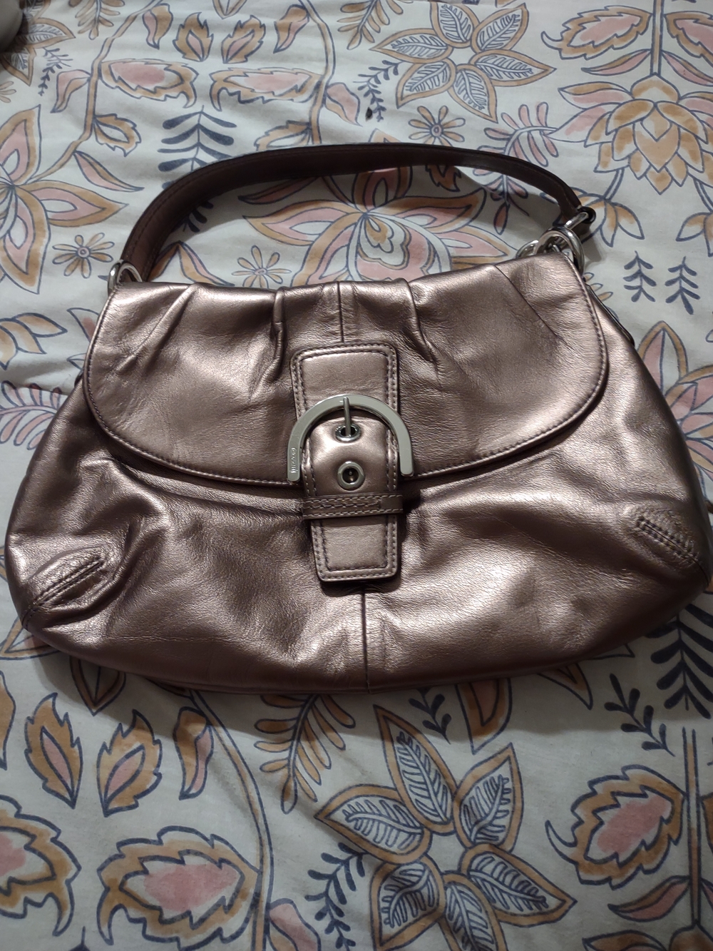 Women's Coach Metallic Rose Gold Shoulder Bag